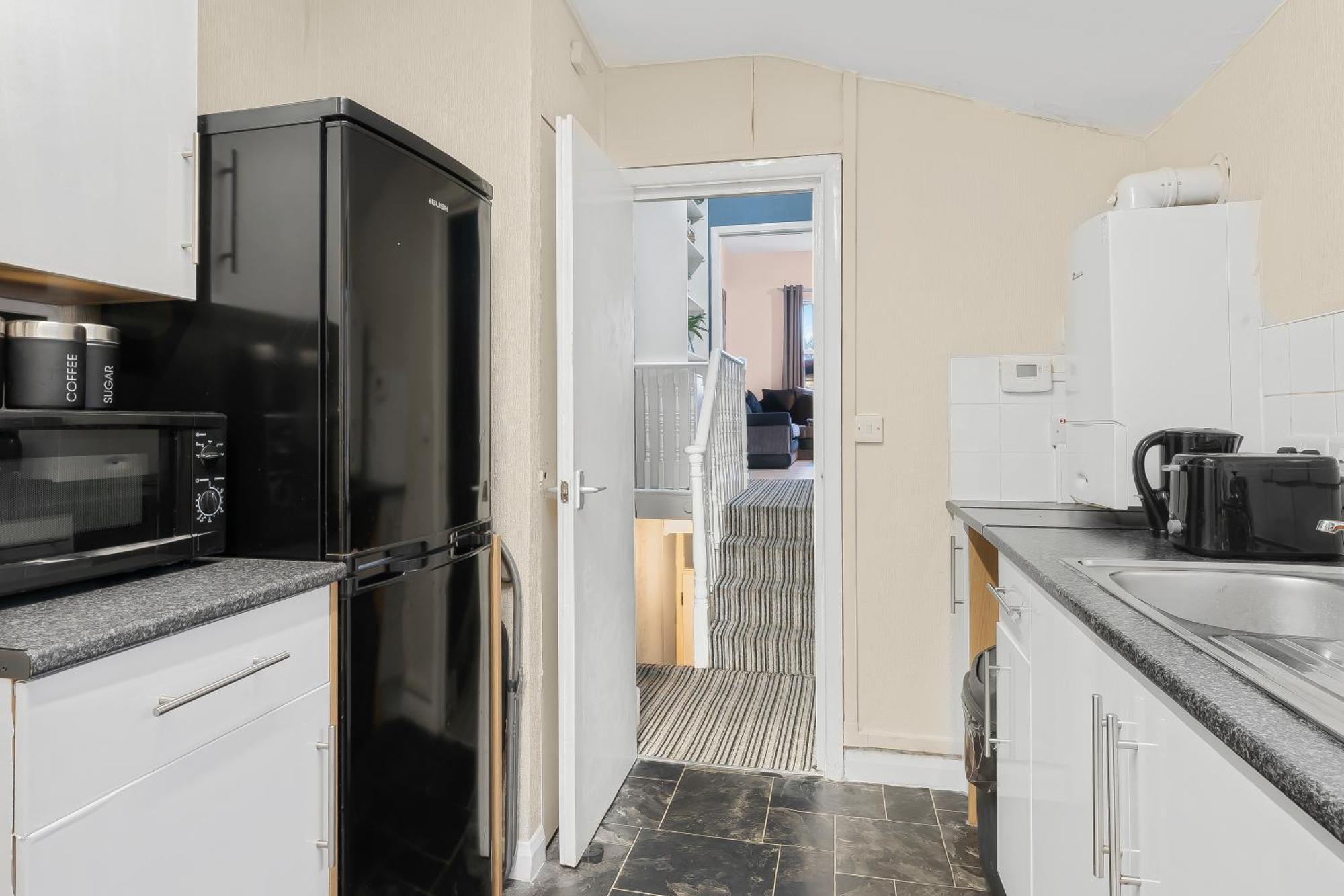 Spacious One Bedroom Private Flat In Brixton +Wifi ลอนดอน ภายนอก รูปภาพ