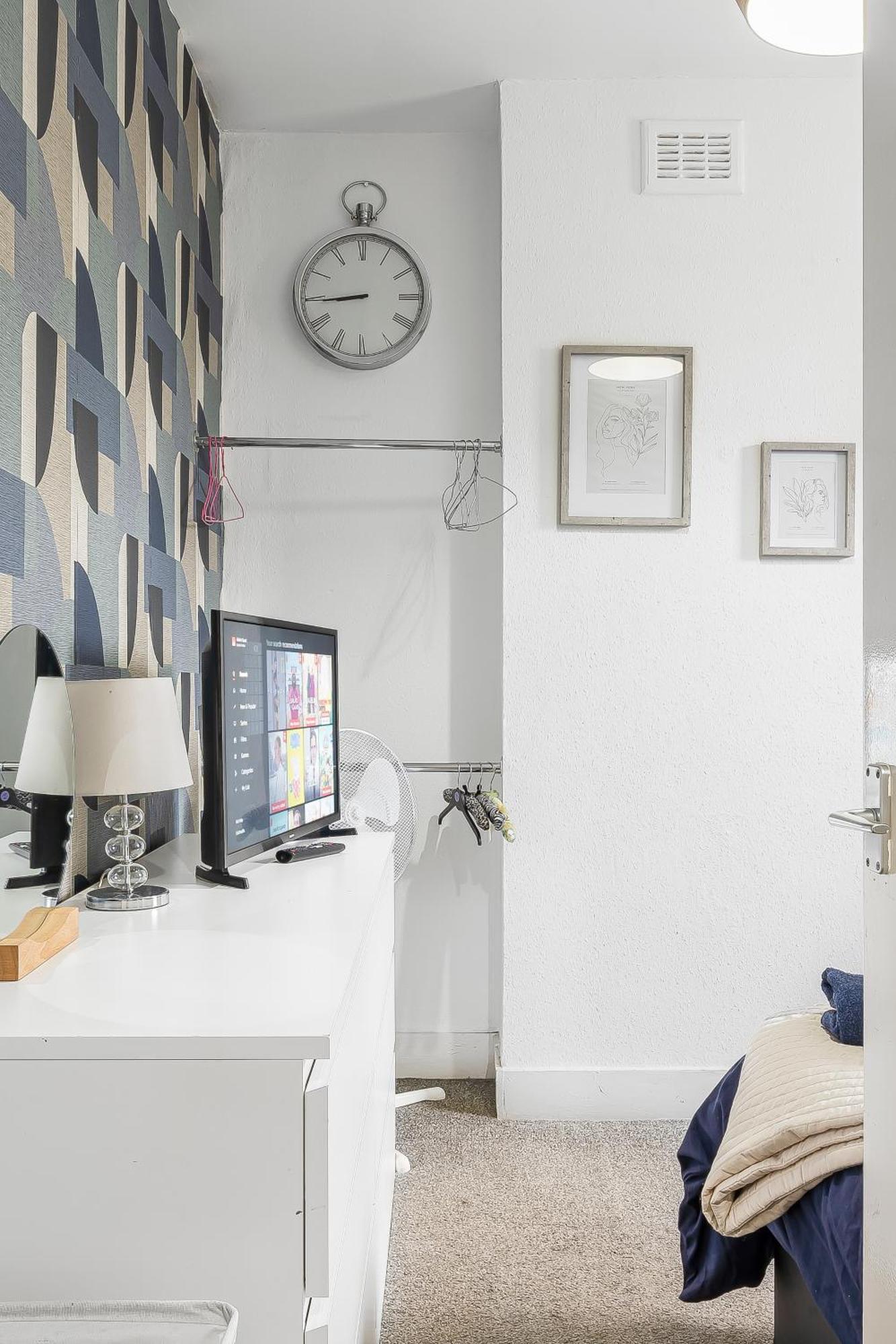 Spacious One Bedroom Private Flat In Brixton +Wifi ลอนดอน ภายนอก รูปภาพ